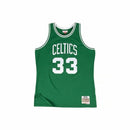 Basketball-T-Shirt Mitchell & Ness Boston Celtics Larry Bird 33 grün